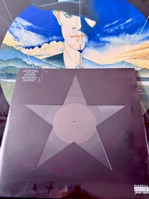 MINT DAVID BOWIE ★ BLACKSTAR LP 1. Press 2015 Sealed Vinyl 180g +Digit. Download - Bild 1 von 4