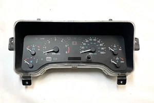 Jeep Wrangler TJ gauge cluster 56009170 Gauge Speedometer 148k fits 97-00 - Picture 1 of 6