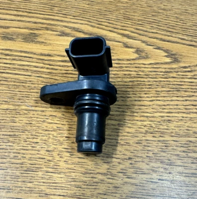 2011-2020 Infiniti QX56 QX80 Engine Cam Shaft Camshaft Position Sensor OEM - Image 1 of 4