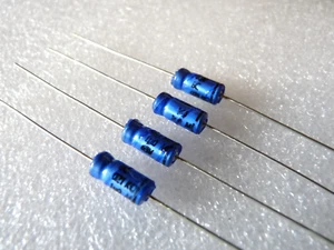 4x Vishay BCcomponents 021 K0 Condensateur Électrolytique Axial 1µF 63V 85°C - Foto 1 di 3