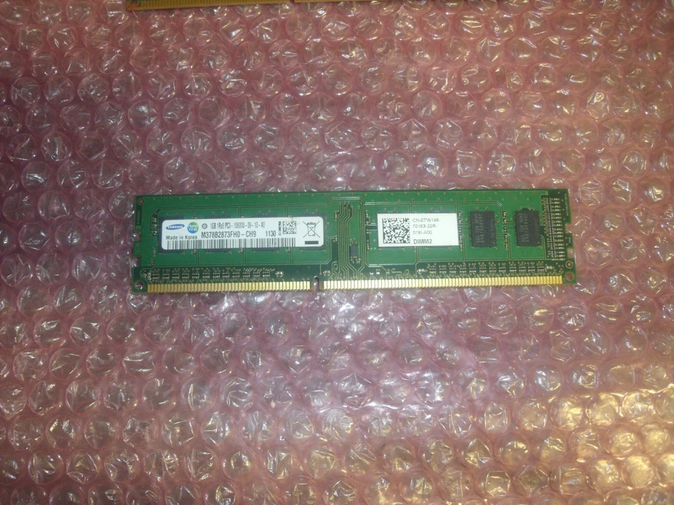 Dell TW149 1GB 1RX8 PC3-10600U 1333MHZ PC Memory - Image 1 of 1
