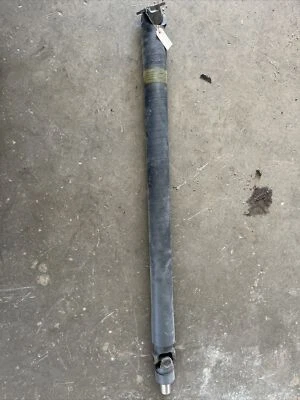 03-06 Nissan 350Z transmisión automática hélice eje de transmisión 37000-CD100 Foto 1 de 4