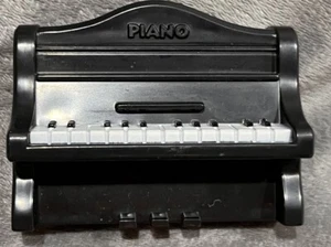 Mobili casa delle bambole vintage anni 40 plasco superior pianoforte nero soggiorno - Foto 1 di 6