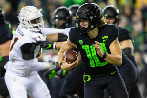 OREGON DUCKS 2018 PE PLAYER NIKE BLACK STRING FOOTBALL GAME PANTS NEON GREEN "O" Cover