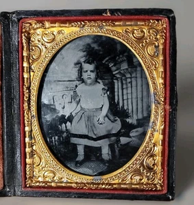 Ambrotype Of A Little Person Or Young Girl In A Dress In Full Case 1/6 - Picture 1 of 11