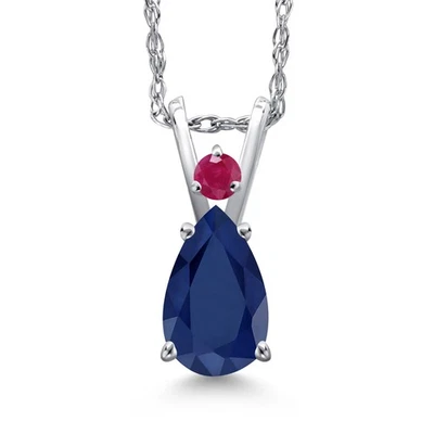 Colgante de oro blanco de 14 quilates con cadena con zafiro azul rojo rubí en forma de pera de 0,93 quilates Foto 1 de 4