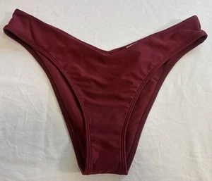 New Abercrombie & Fitch Size M High-Waist High-Leg Cheeky Bottom New With Tags - Picture 1 of 6