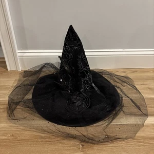 Pier 1 Imports Witch Hat Black Brand New With Tags Feather Bow Veil Halloween - Picture 1 of 10