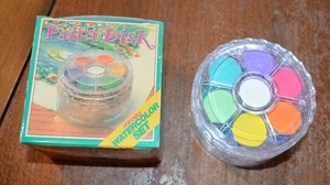 Tragbares Aquarellstapel Set NEU Farbscheibe mit Wasserflasche, Pinsel, Tablett - Bild 1 von 5