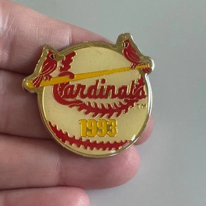 Vintage St. Louis Cardinals 1993 Gold Enamel Lapel Pin – Birds on Bat - Picture 1 of 3