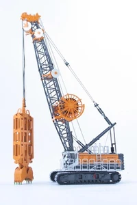 Bauer MC96 Cable Crane Diaphragm Wall Grab DHG V - Bymo 1:50 Scale #25027/4 New - Picture 1 of 4