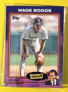 WADE BOGGS SSP 2024 Topps X Chris Berman Boomer’s Béisbol Púrpura #/25 Medias Rojas - Imagen 1 de 2