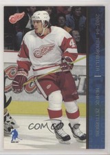2003-04 ITG Be A Player Memorabilia Sapphire /100 Henrik Zetterberg #30