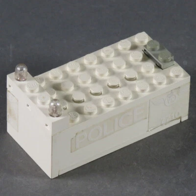 LEGO® Batterie Box Kasten weiß  9V Licht Light & Sound Police  Rescue Helicopter - Bild 1 von 2