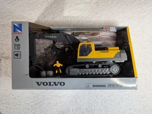 NewRay Volvo EC460B LC Excavator Model Toy Sound 1:32 New - Picture 1 of 3