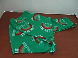 LULAROE~PANTALONES LEGGINGS IRLANDESES KISS ME I'M verdes~Altos y curvilíneos para mujer - Imagen 1 de 3