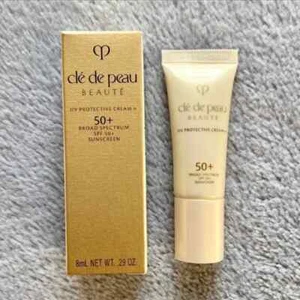 2024 New Version Cle De Peau Beaute UV Protective Cream 8 ml - Picture 1 of 2