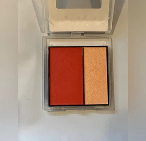 Mary Kay Mineral Cheek Color Duo in Spiced Poppy - Picture 1 of 2
