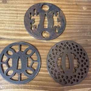 Juego de 3 piezas tradicional japonesa Tsuba antigua espada guardia coleccionable - Imagen 1 de 4