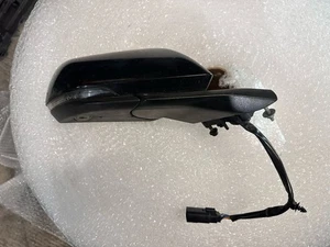 2015-2020 Ford Mustang Premium RH Passenger Side Mirror Blind Spot Puddle Light - Picture 1 of 10