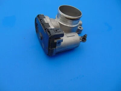 Ford Transit Connect 2019-2020 2,0 L carrocería del acelerador/ensamblaje de válvulas Foto 1 de 4