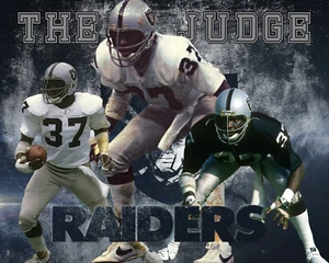Oakland Raiders Lithograph print of Lester Hayes "The Judge" 17 x 11 - Picture 1 of 1