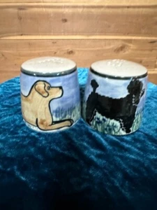 KAREN DONLEAVY Salt/Pepper Shakers YELLOW LAB/BLACK POODLE Dog STUDIO POTTERY KD - Picture 1 of 7