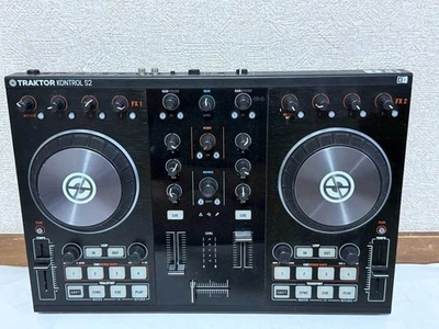 Controlador DJ música Native Instruments TRAKTOR KONTROL S2 MK1 2 canales 2 cubiertas Foto 1 de 4