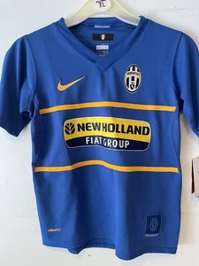 Juventus Boys BNWT Nike Small 140cm Jersey Shirt Boys Girls Soccer Football Top - Picture 1 of 4