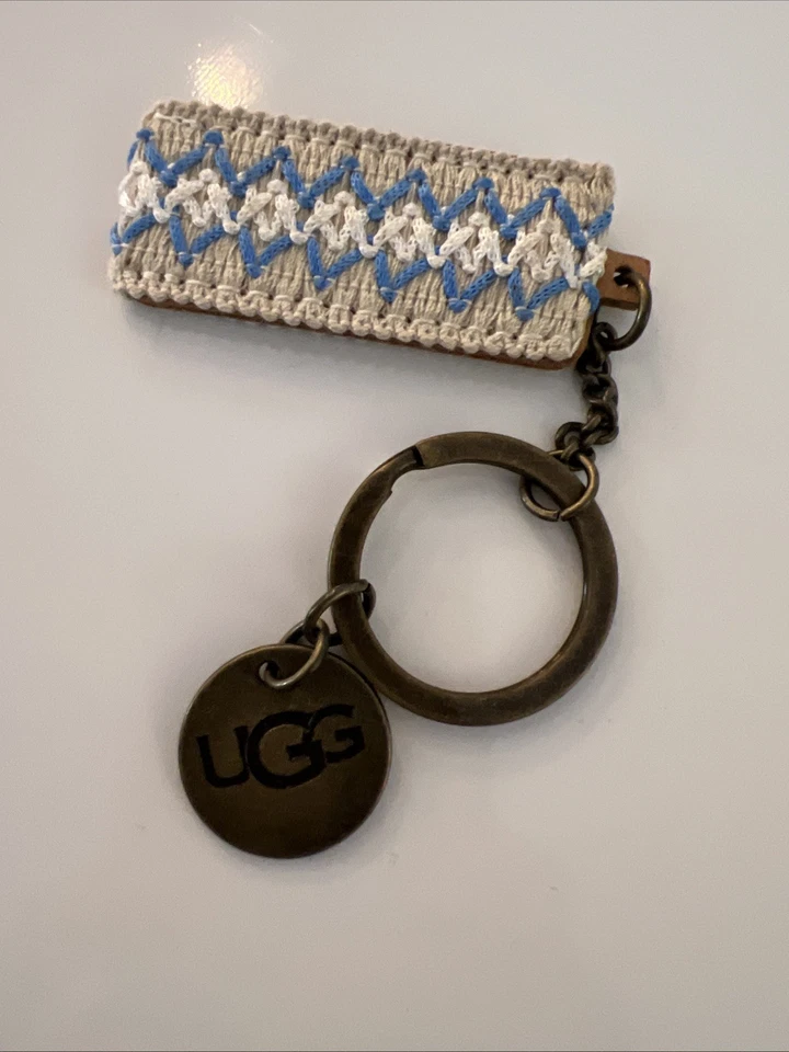 Auténtico UGG - Beige Azul Claro Blanco Caqui Herrajes Algodón Cuero Bolso Dije Foto 1 de 3