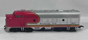 Vintage Bachmann HO Santa Fe F7 Diesel Locomotive #307 Untested - Picture 1 of 6
