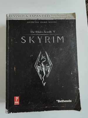 The Elder Scroll V: Skyrim  Official Game Guide - Image 1 of 2