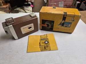 Vintage KODAK Brownie 8mm Automatic Movie Camera - f/2.3 Lens with Box, Manual - Picture 1 of 6