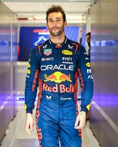 Traje de carreras de karts nivel 2 con servicio pagado y guantes gratis - Imagen 1 de 6