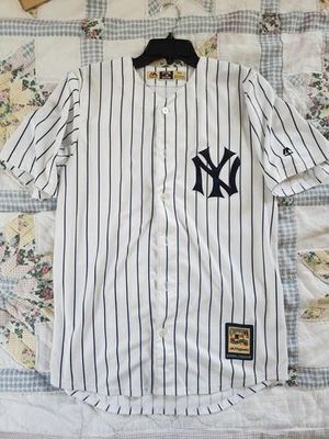 Camiseta Babe Ruth Para Hombre Mediana Majestuosa Colección Cooperstown Foto 1 de 4