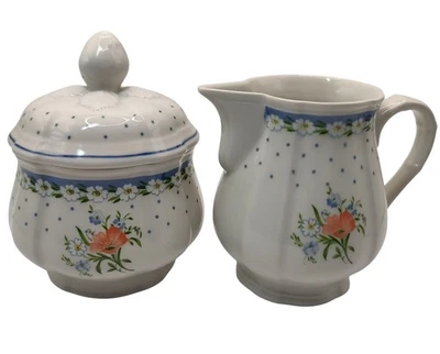 Cuenco de azúcar vintage Villeroy and Boch crema y tapa Romantica borde margarita Foto 1 de 4