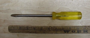 Vntg Irwin 400-6 Yellow Plastic Handle Screwdriver,9-13/16",W/5/16" Standard Tip - Picture 1 of 10