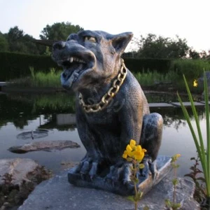 GARGOYLE goldene Kette 56 cm Torwächter Figur Gothic Mystik Garten Deko Fantasy - Bild 1 von 3