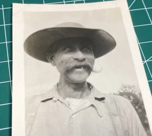 Männlicher Bauernhut Lenker Schnurrbart Portrait Schnappschuss Anfang 1900 Antik Foto - Bild 1 von 14