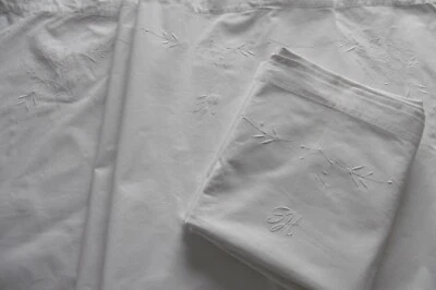 2 beaux draps MONOGRAMMéS et BRODéS - Photo 1/4