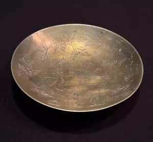 Antique Chinese Shallow Brass Bowl Engraved With Flowers & Asian Figure Marked - Picture 1 of 4
