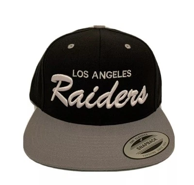 Gorra LA Raiders Script Clásica Snapback Gorra Los Ángeles Ajustable Negra/Plateada Foto 1 de 3