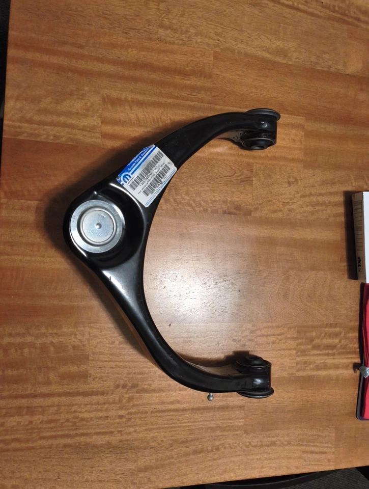 Dodge Ram 1500 2009-2018 brazo de control superior derecho fabricante original nuevo Mopar 68227900ab Foto 1 de 4