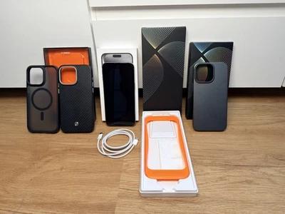 Apple iPhone 15 Pro Max 256GB Weiß Titan - Bild 1 von 4