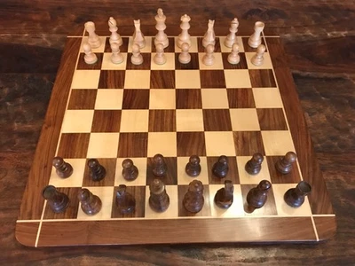 Handmade Wood Chess set, 21 x 21 - Image 1 of 4
