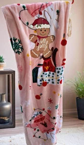 NEW Christmas Cats & Kittens Funny Pink Velvety Soft Blanket 70" x 50" NEW - Picture 1 of 6