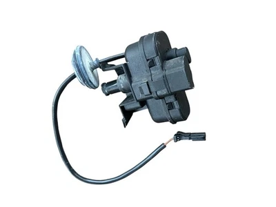 Volkswagen Jetta 2010-2014, TDI liberación de puerta de combustible OEM ☼5N0.810.773.D Foto 1 de 3