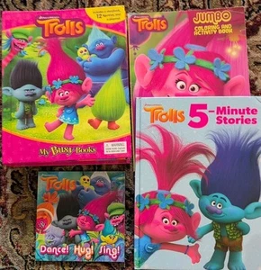 DreamWorks Trolls My Busy Books Story 12 Figurines Play Mat Poppy DJ Suki - Picture 1 of 11