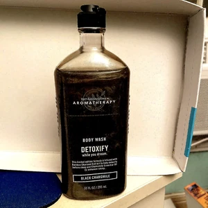 AROMATHERAPY Sleep Black Chamomile Body Wash - Bath & Body Works - NEW - Picture 1 of 2