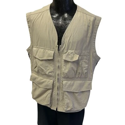 Duluth Trading Men's Khaki Nylon 16 Pocket UTILITY Fishing SAFARI Sportsman Vest - Image 1 of 4